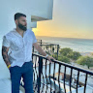 Meet your Posher, Philip